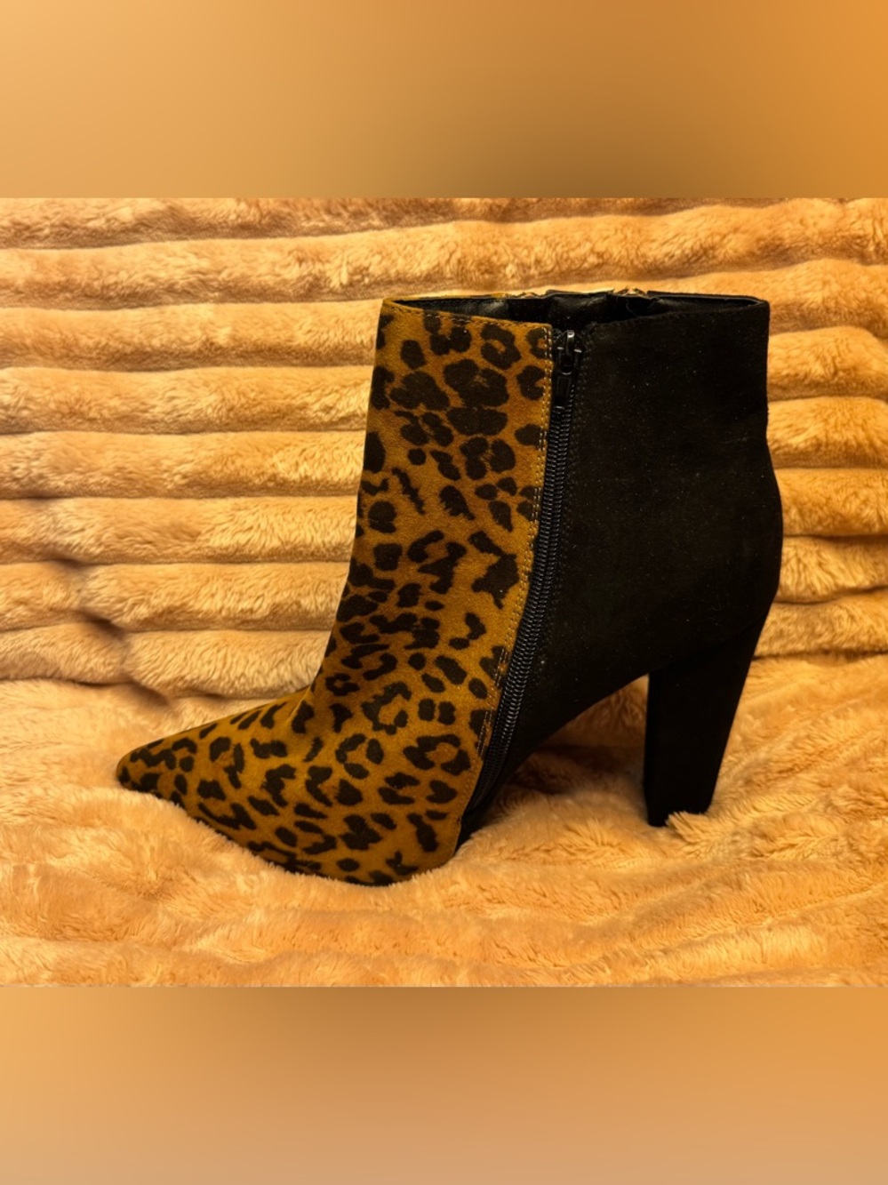 🔥 ShoeDazzle Animal Print Ankle Booties Mixed Print Pointed Toe Statement Heels - Picture 4 of 10